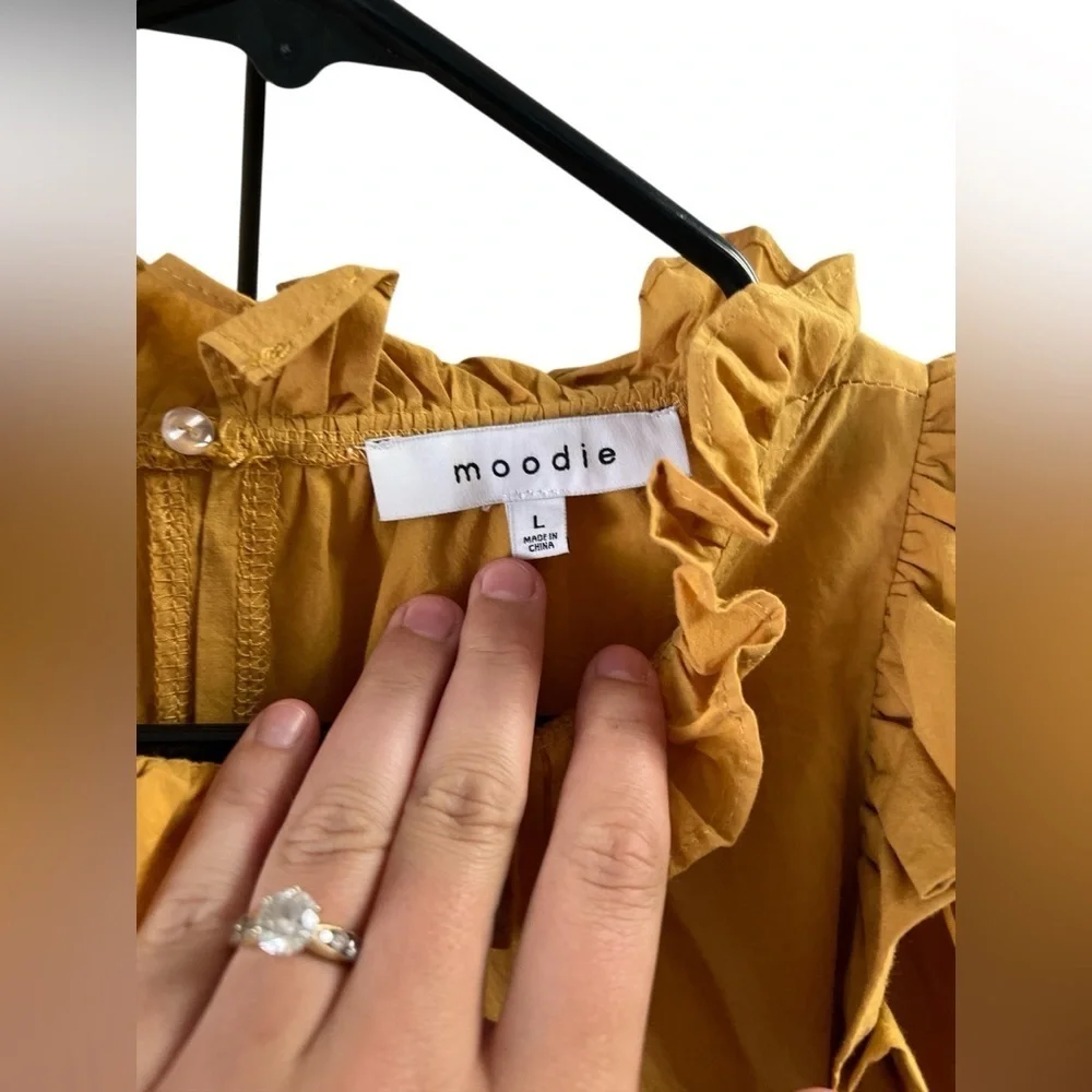 Moodie yellow long sleeve mini ruffled dress - Picture 4 of 6